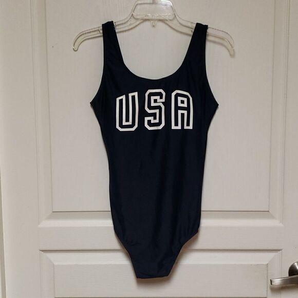 🌹Esmara USA Swimsuit sz 12 Like New - Picture 3 of 8